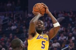 季前赛也难顶!艾顿湖人生涯第二战出场不到21分钟 正负值-25