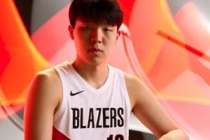  赚麻了！队记：开拓者新聘精通普通话员工 专注运营中国社媒平台